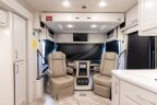 Thumbnail Photo 2 for 2023 Fleetwood Bounder 33C