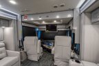 Thumbnail Photo 2 for New 2023 Fleetwood Discovery 40M