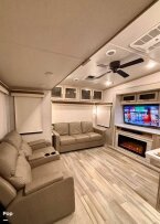 Thumbnail Photo 3 for 2023 Forest River Rockwood 2883WS