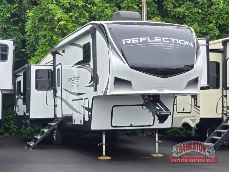 2023 Grand Design Reflection 337RLS