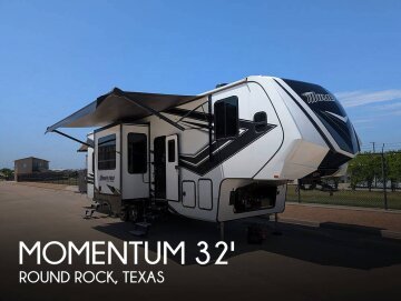 2023 Grand Design Momentum
