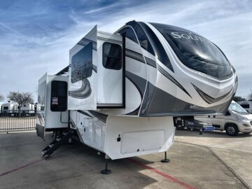 2023 Grand Design Solitude 380FL