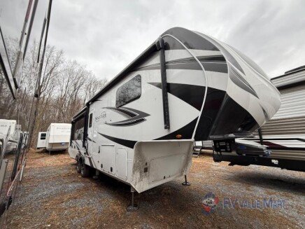 Photo 1 for 2023 Grand Design Solitude 310GK