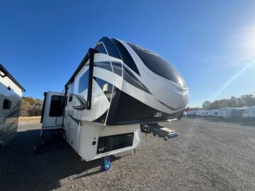 2023 Grand Design Solitude