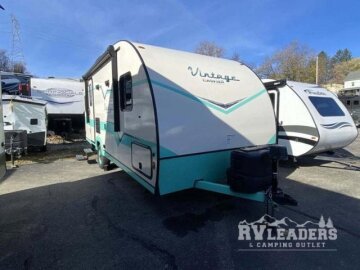 2023 Gulf Stream Vintage Cruiser 19ERD