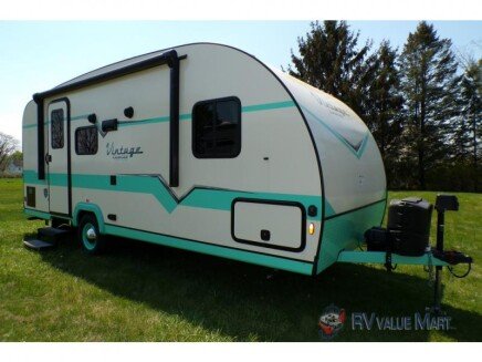 Photo 1 for 2023 Gulf Stream Vintage Cruiser 19CSK