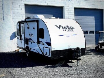 2023 Gulf Stream Vista Cruiser