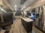 Thumbnail Photo 3 for 2023 JAYCO Eagle