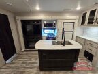 Thumbnail Photo 6 for 2023 JAYCO Eagle 312BHOK