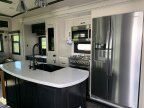 Thumbnail Photo 3 for New 2023 JAYCO Pinnacle