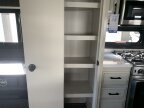 Thumbnail Photo 4 for New 2023 JAYCO Pinnacle