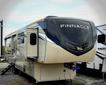 Photo 1 for 2023 JAYCO Pinnacle
