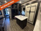 Thumbnail Photo 2 for 2023 JAYCO Seismic