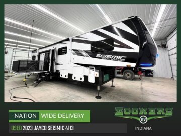 2023 JAYCO Seismic