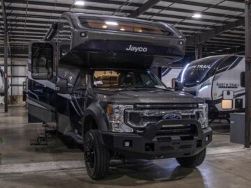 2023 JAYCO Seneca