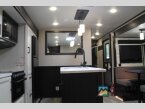 Thumbnail Photo 6 for 2023 JAYCO White Hawk