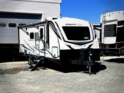 Photo 1 for 2023 JAYCO White Hawk