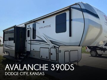 2023 Keystone Avalanche 390DS