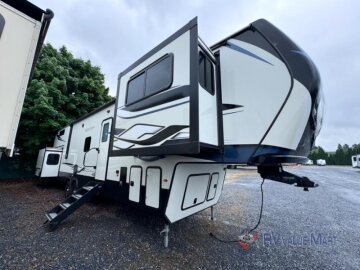 2023 Keystone Montana