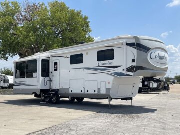 2023 Palomino Columbus