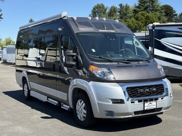 2023 Roadtrek Zion