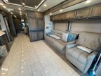 Thumbnail Photo 2 for 2023 Tiffin Allegro Red 33AA