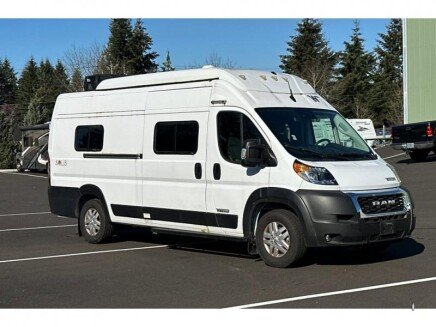 Photo 1 for 2023 Winnebago Solis 59PX