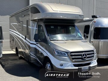 2023 Winnebago View