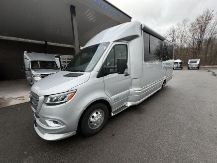 Photo 1 for 2024 Airstream Atlas