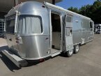 Thumbnail Photo 4 for New 2024 Airstream Flying Cloud