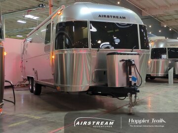 New 2024 Airstream Flying Cloud