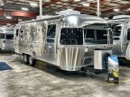 Thumbnail Photo 6 for New 2024 Airstream Flying Cloud