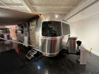 Thumbnail Photo 5 for New 2024 Airstream Flying Cloud