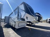 New 2024 Coachmen Brookstone