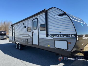 2024 Coachmen Catalina 323BHDSCK