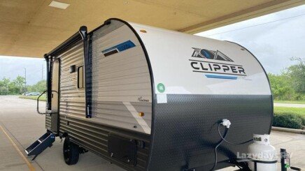 Photo 1 for New 2024 Coachmen Clipper