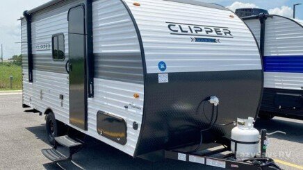 Photo 1 for New 2024 Coachmen Clipper