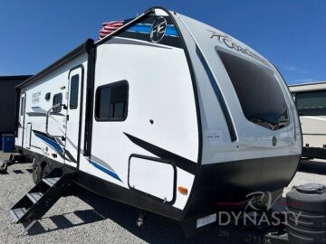 New 2024 Coachmen Freedom Express