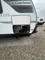 Thumbnail Photo 4 for New 2024 Coachmen Spirit