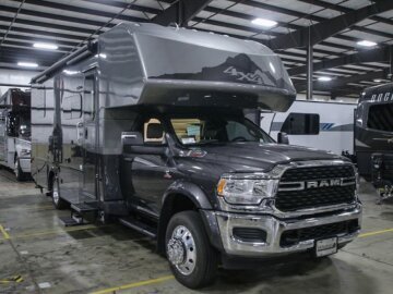 2024 Dynamax Isata
