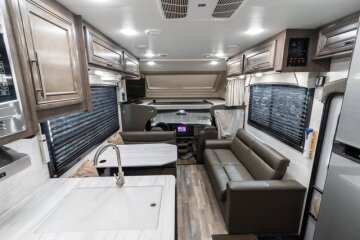 2024 Entegra Odyssey