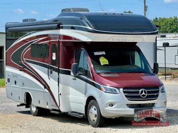 New 2024 Entegra Qwest