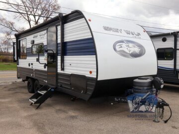 2024 Forest River Cherokee 19SM