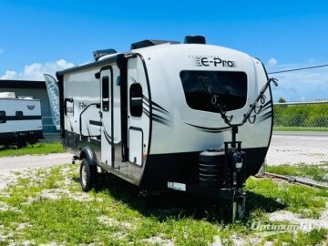 New 2024 Forest River Flagstaff E20FKS