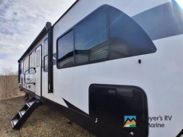 2024 Forest River Salem 29VIEW