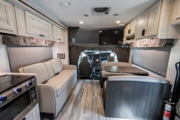 2024 Forest River Sunseeker 2860DS