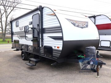 2024 Forest River Wildwood FSX 178BHSK