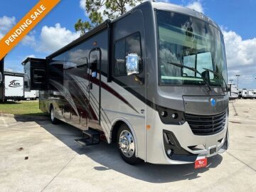 New 2024 Holiday Rambler Invicta 34MB