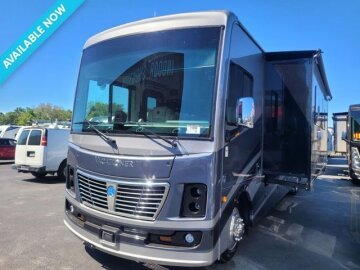 New 2024 Holiday Rambler Vacationer 35K
