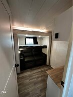 Thumbnail Photo 5 for 2024 JAYCO Eagle